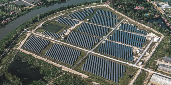 Inspección industrial solar con drones en Jaén